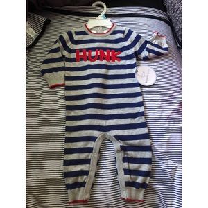 🌟2/$30🌟Koala Kids HUNK Bodysuit Outfit